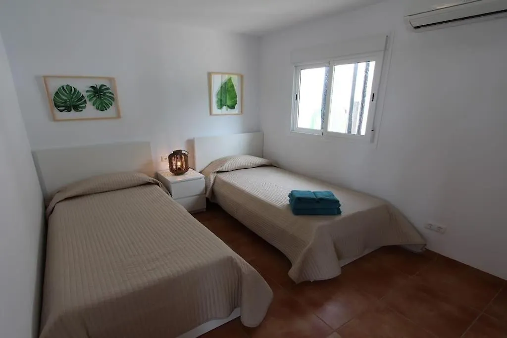 Villa Vincent Nerja Tatil Evi